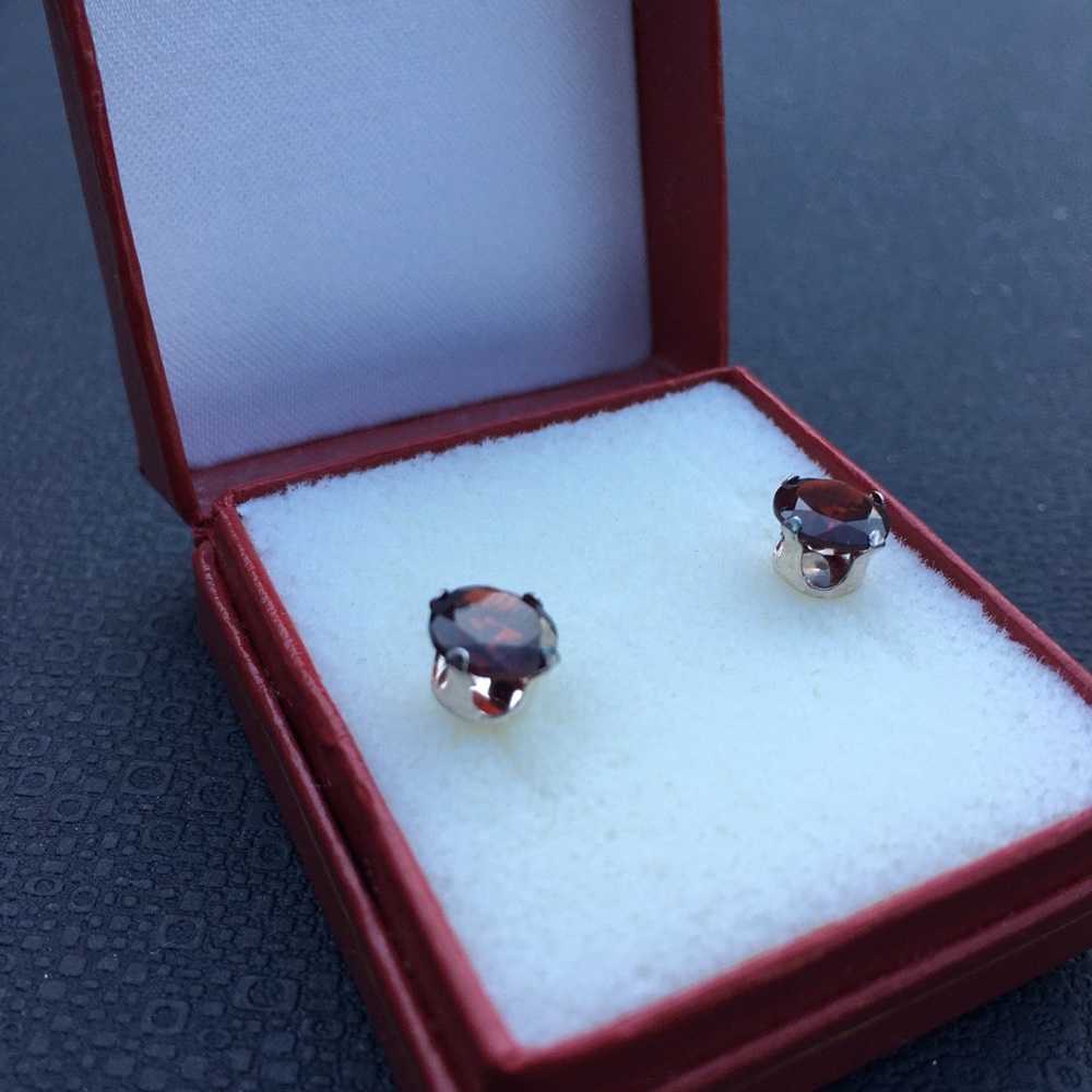 Sterling silver cubic earring